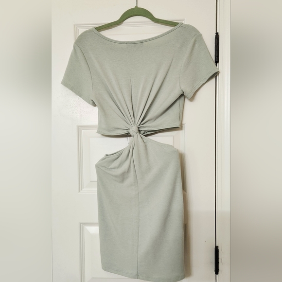 Lulu's open sides(midsection) twist center mini dress. Cap sleeves. Celery Green - Picture 3 of 4